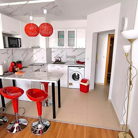 Luxury In Belvedere Club H203 דירה